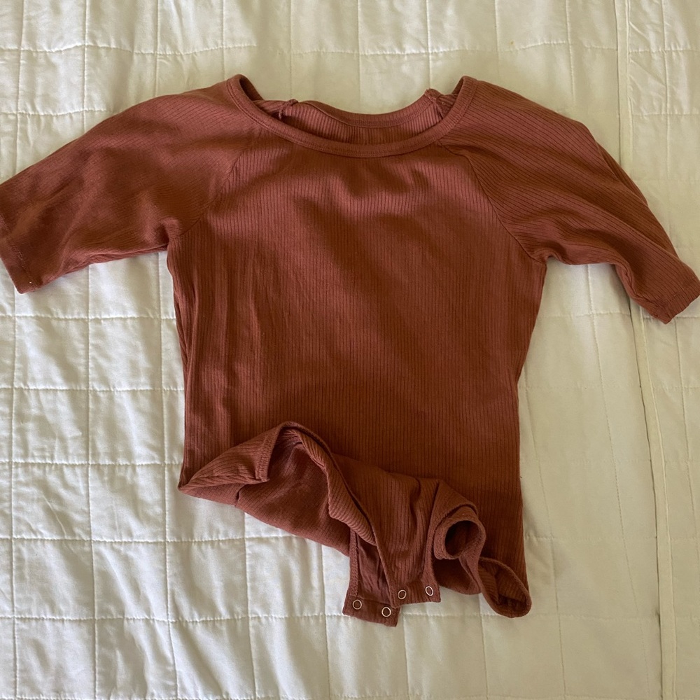 Everlane Ribbed Bodysuit Rust